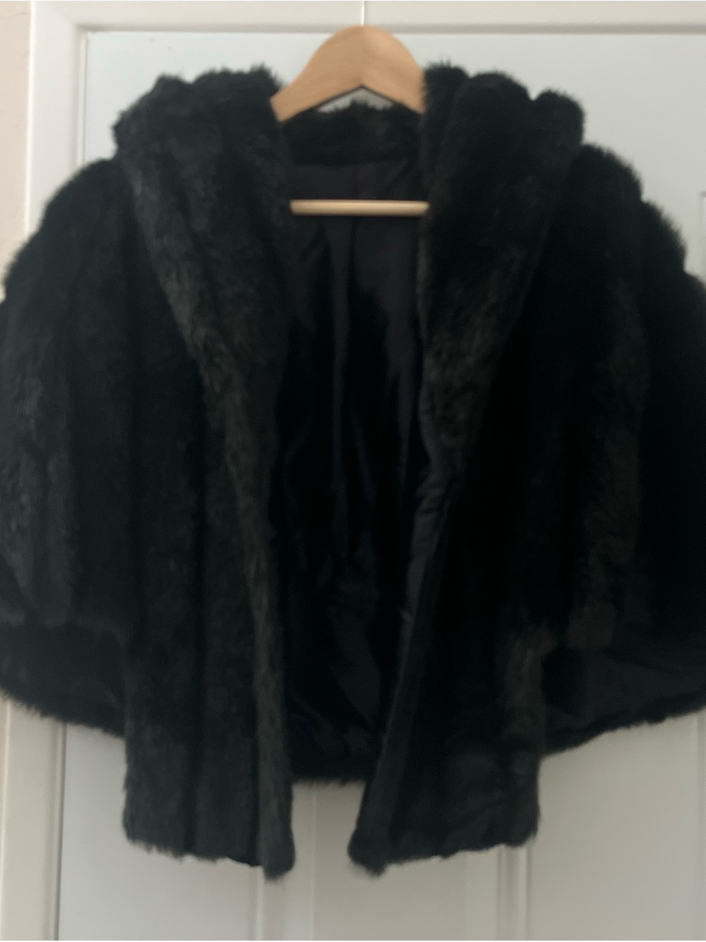 Wiman Black Faux Fur Cape